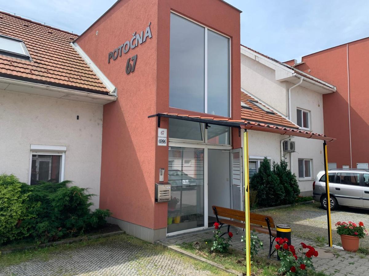 Apartments Biely Kostol Exterior foto